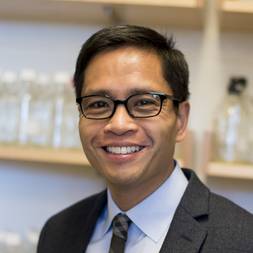 Dr. Andrew Chan 