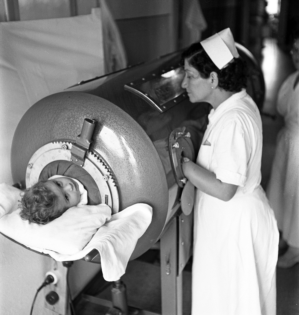 Iron lung. Image courtesy World Health Organization.