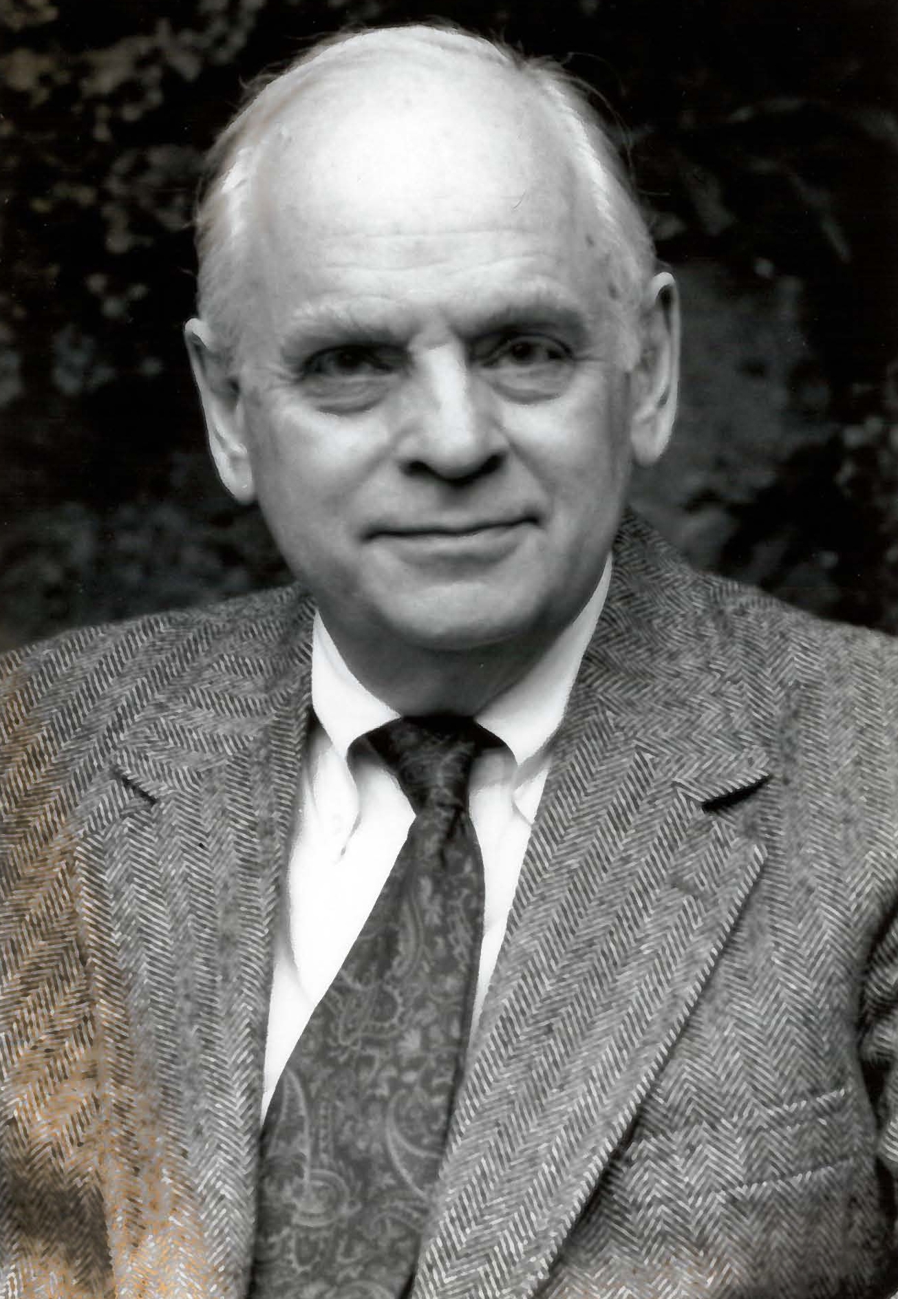 Dr. Seymour Klebanoff