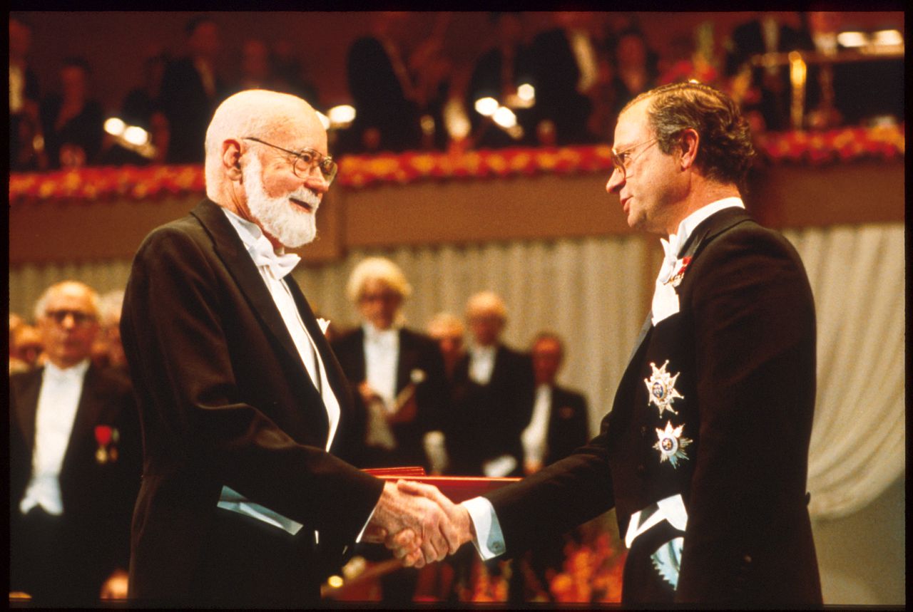 Dr. Thomas receiving nobel prize in 1990
